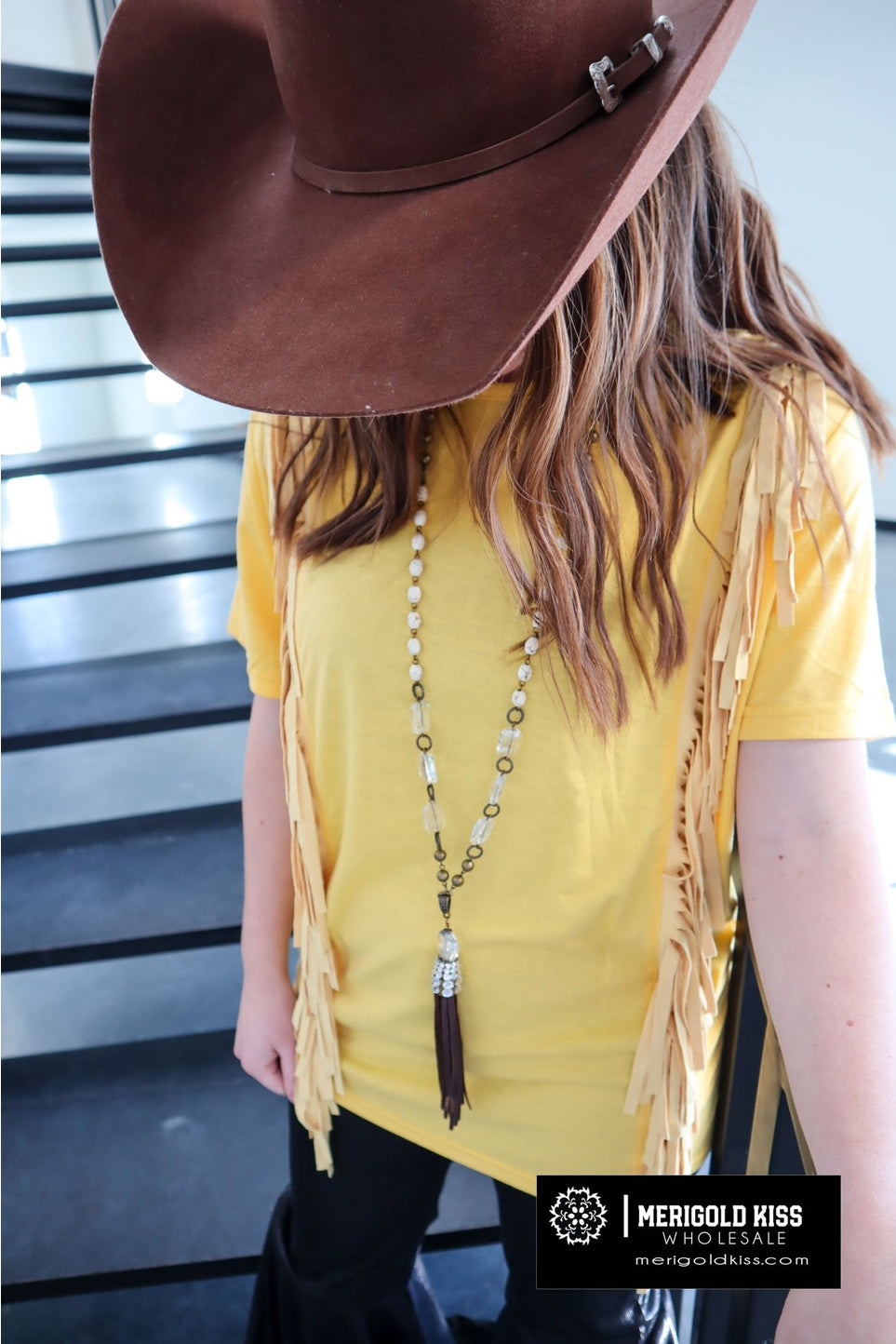 FRINGE TOP IN YELLOW